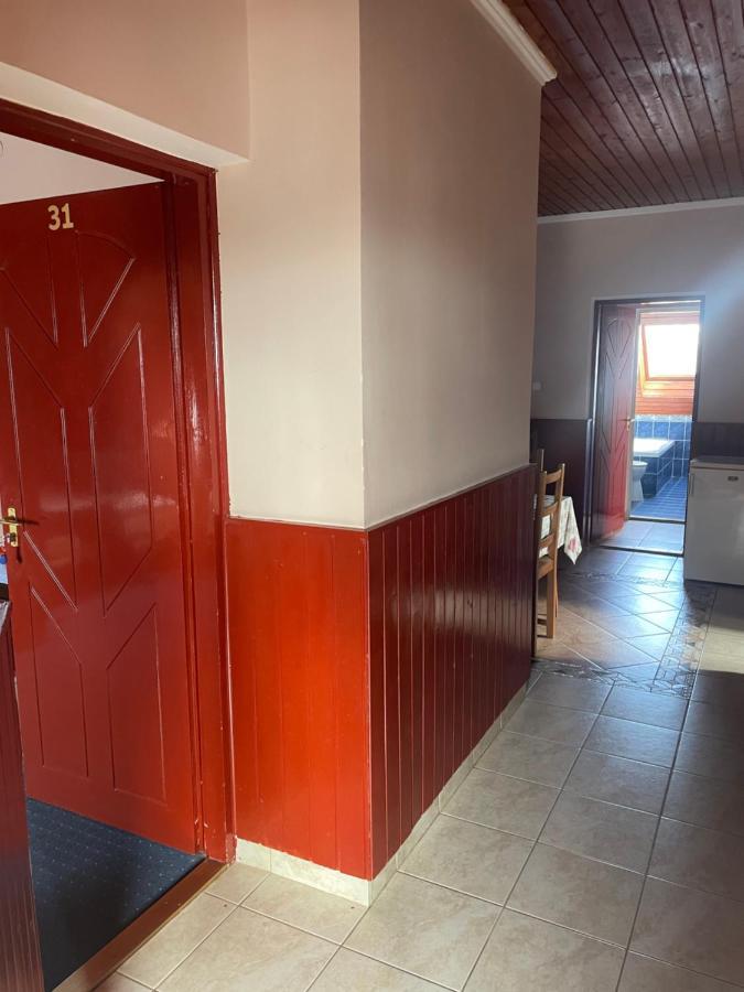 Karikas Hotel Hajduszoboszlo Ngoại thất bức ảnh