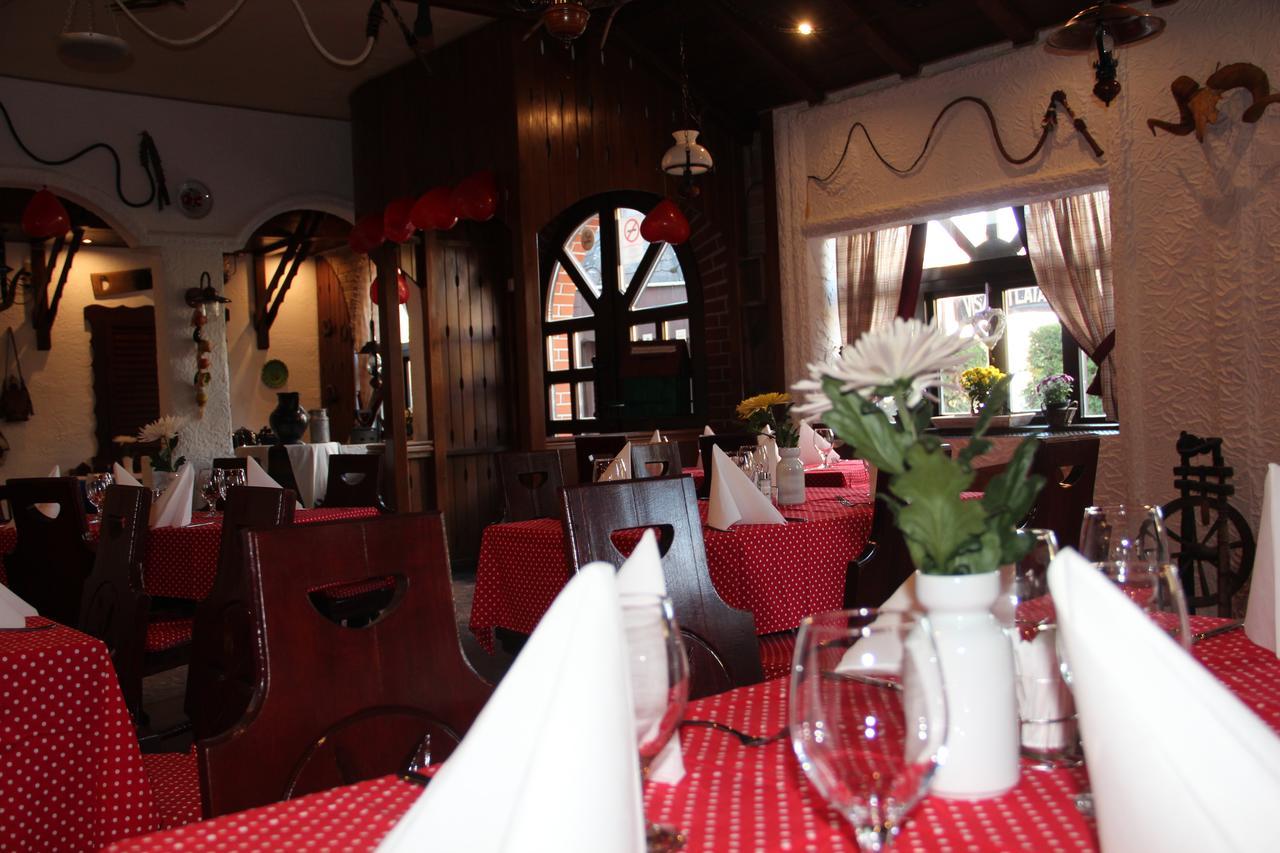 Karikas Hotel Hajduszoboszlo Ngoại thất bức ảnh