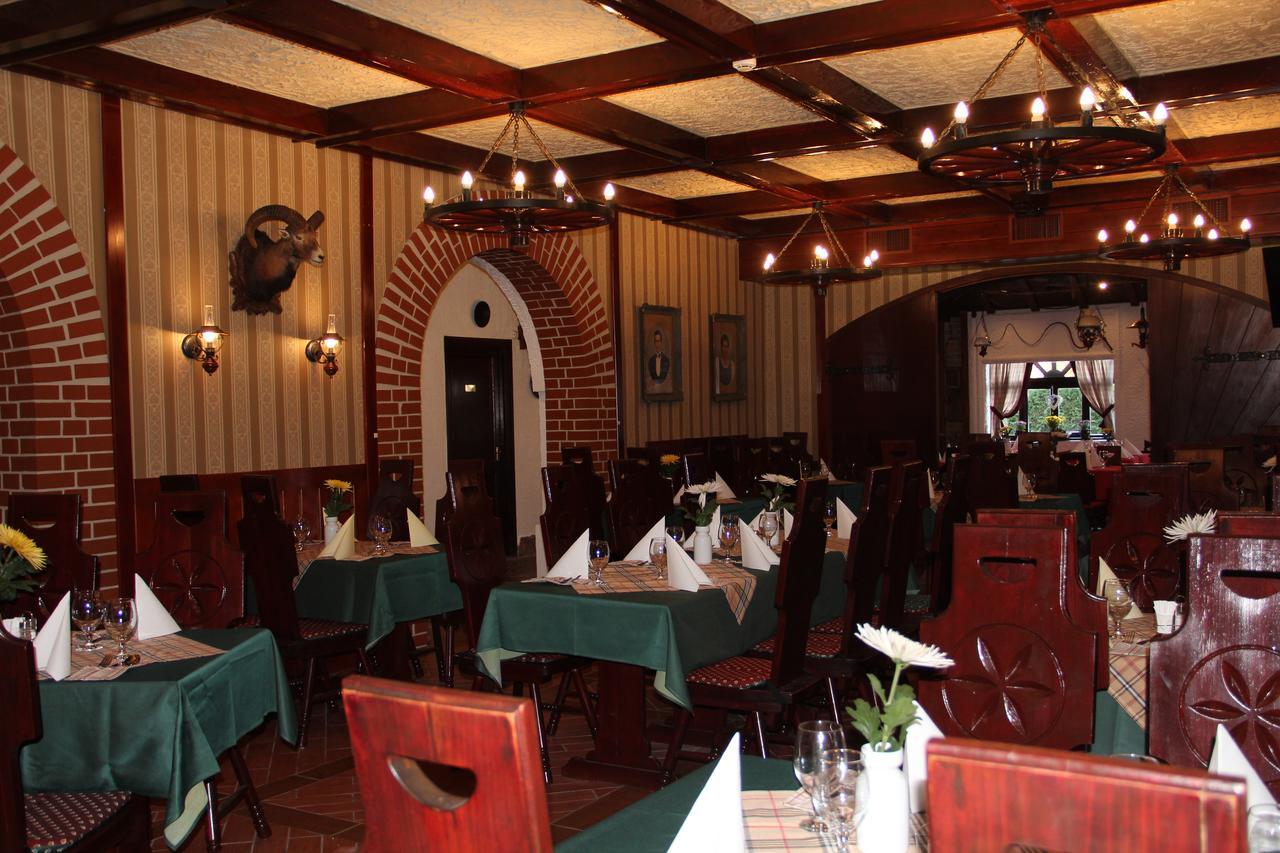 Karikas Hotel Hajduszoboszlo Ngoại thất bức ảnh