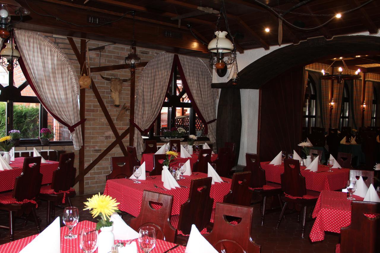 Karikas Hotel Hajduszoboszlo Ngoại thất bức ảnh
