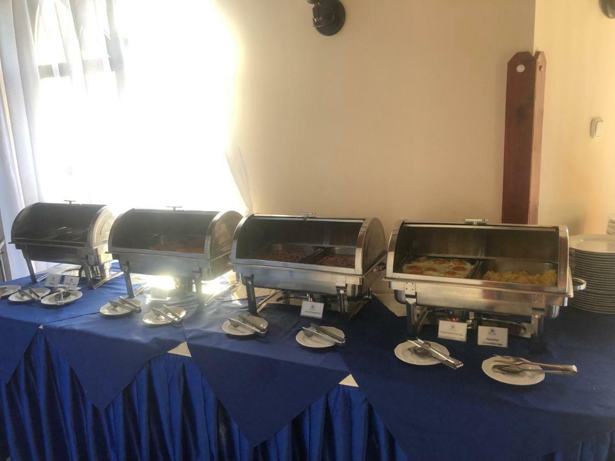 Karikas Hotel Hajduszoboszlo Ngoại thất bức ảnh